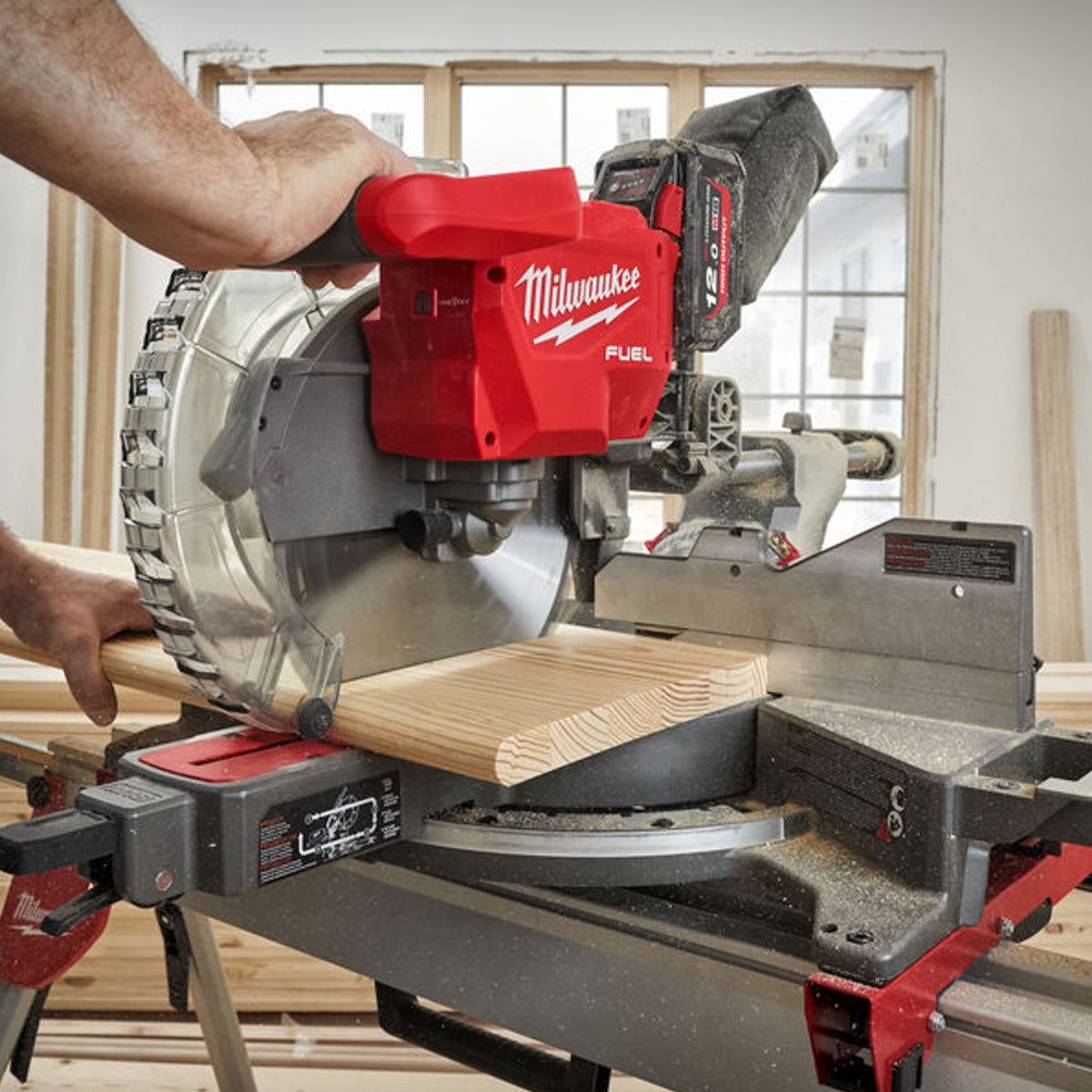 Milwaukee M18FMS305-0 18V Fuel ONE-KEY Brushless 305mm Mitre Saw Body Only 4933471205