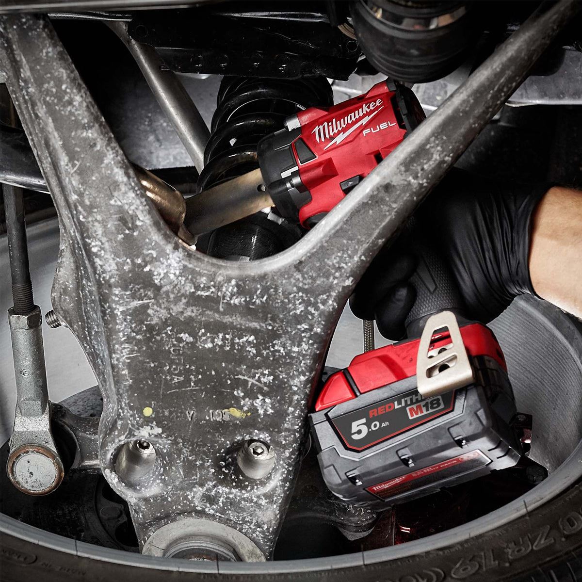 Milwaukee M18FIW2F38-0X 18V FUEL Brushless 3/8" Friction Ring Impact Wrench Body Only with case 4933478650