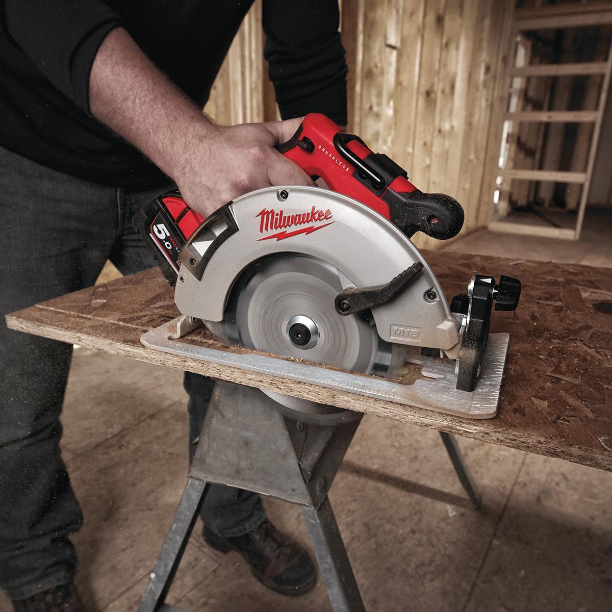 Milwaukee M18BLCS66-0 18V Brushless 190mm Circular Saw Body Only 4933464588