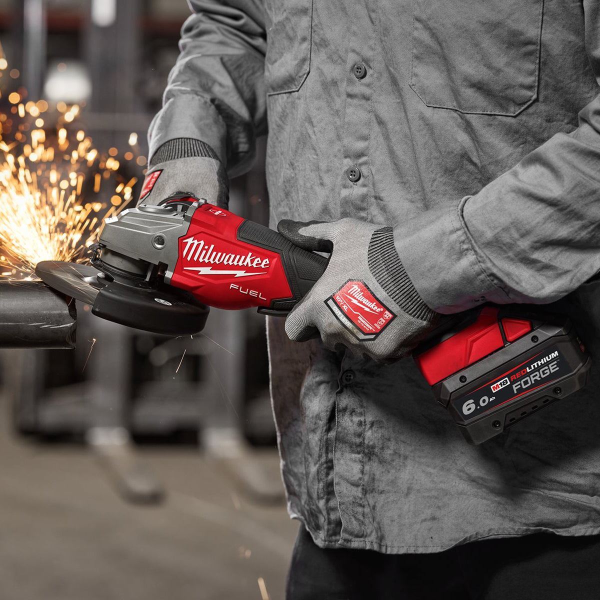 Milwaukee M18FHSAG125XPDB2-0X FUEL 18V 125mm Angle Grinder with Paddle Switch Body Only & Case 4933493417