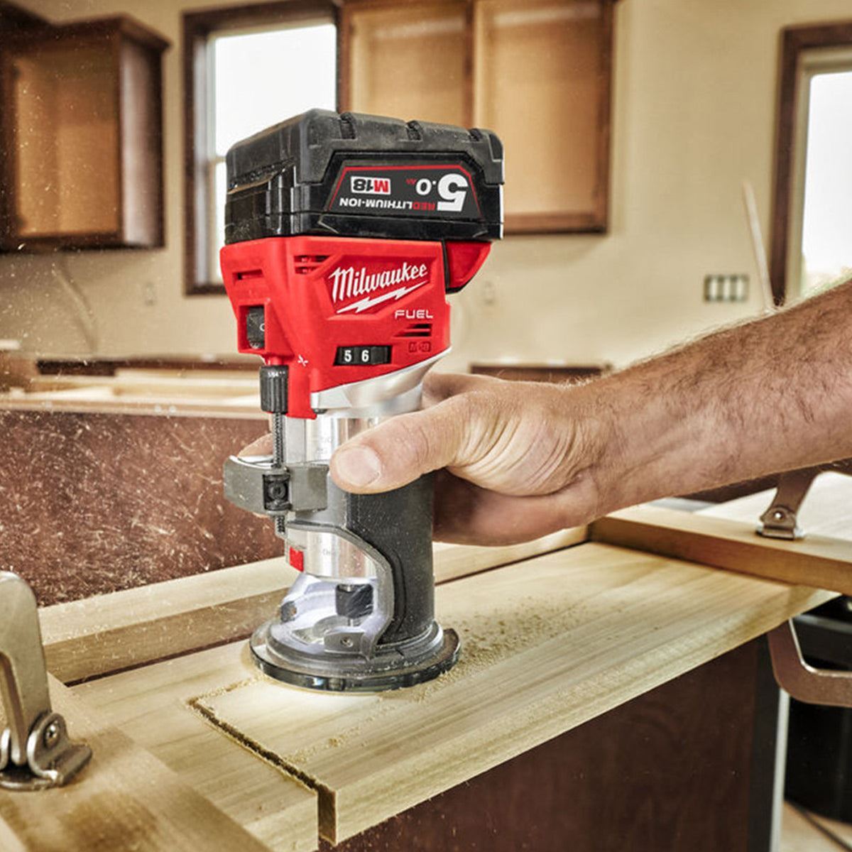 Milwaukee M18FTR-0X M18 18V FUEL Brushless 1/4" Laminate Trimmer Router Body in Case 4933471604