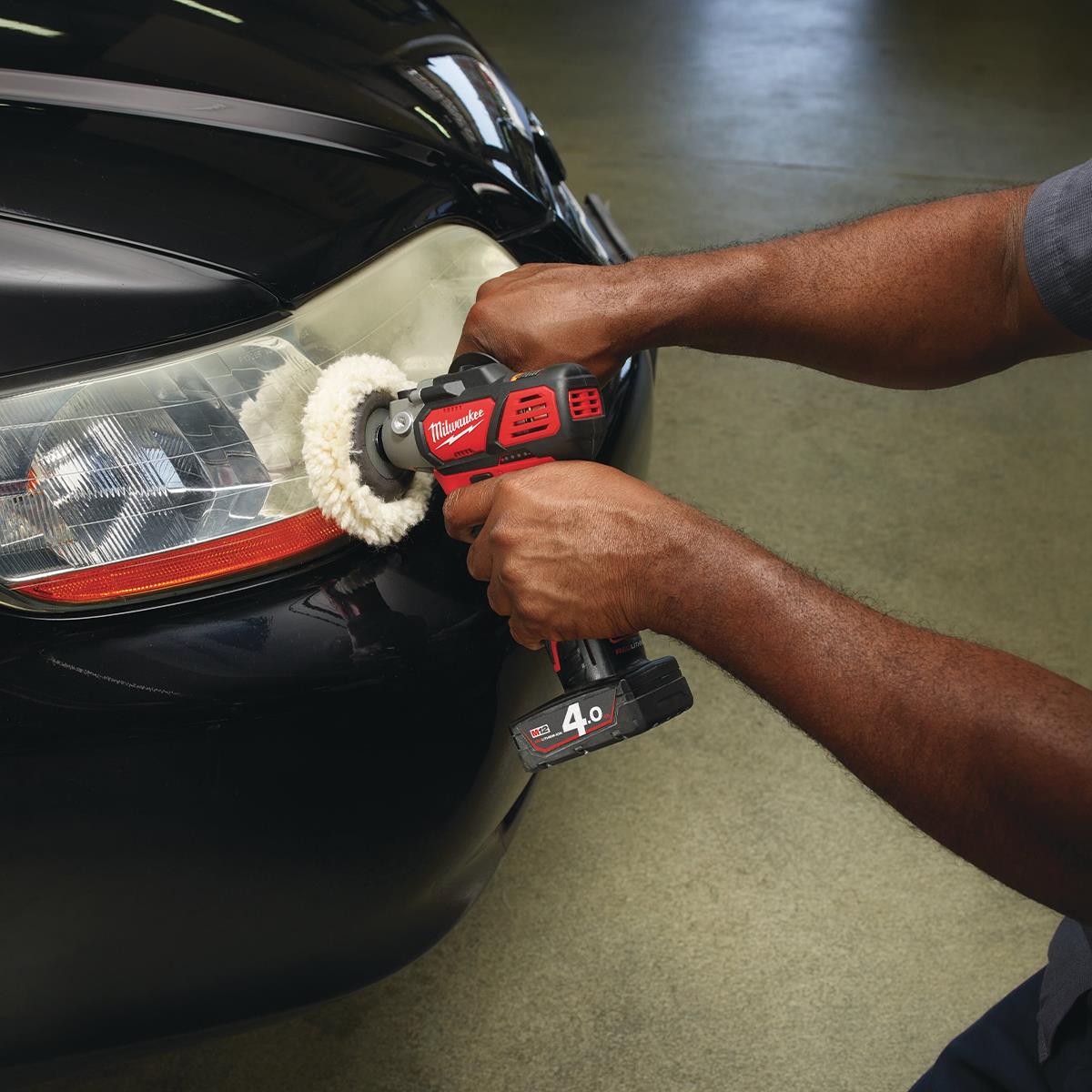 Milwaukee M12BPS-0 12V Compact Polisher / Sander Body Only 4933447791