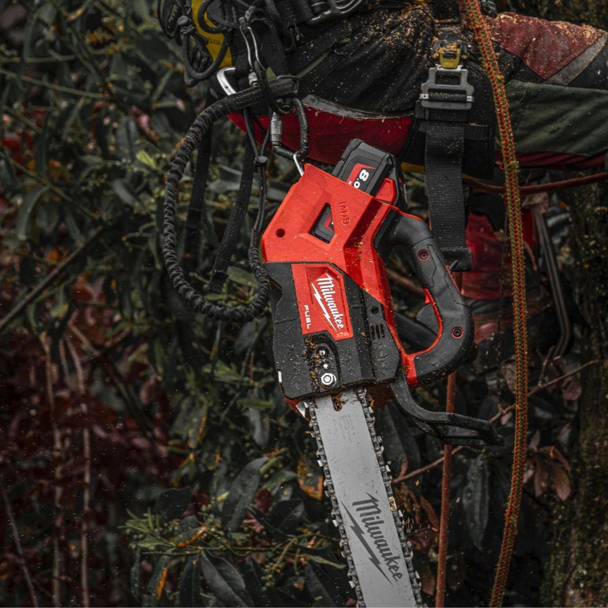 Milwaukee M18FTHCHS35-0 18V FUEL Brushless 35cm Top Handle Chainsaw Body Only 4933479588