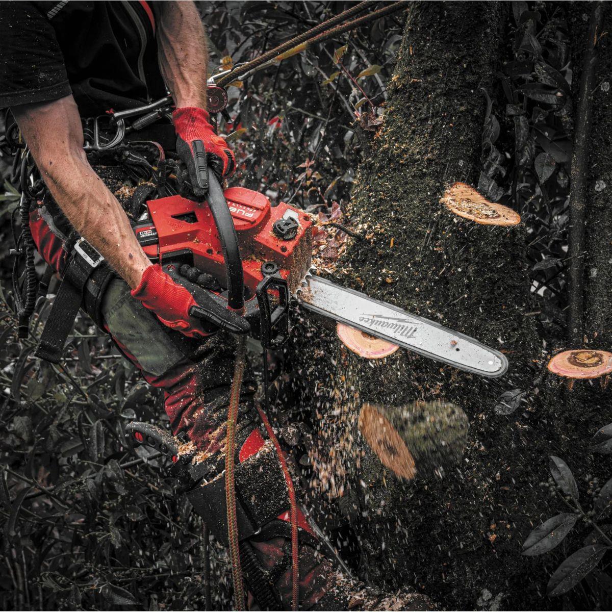Milwaukee M18FTHCHS35-0 18V FUEL Brushless 35cm Top Handle Chainsaw Body Only 4933479588