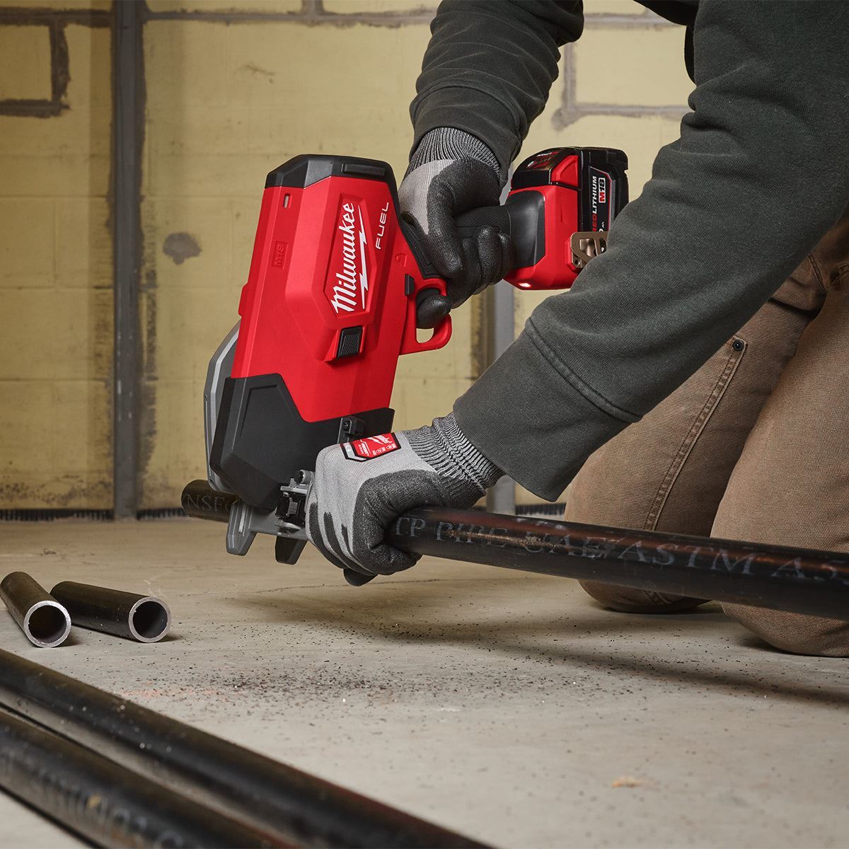 Milwaukee M18FPCS-0 18V M18 FUEL Brushless Steel Pipe Cutter Body Only 4933498914